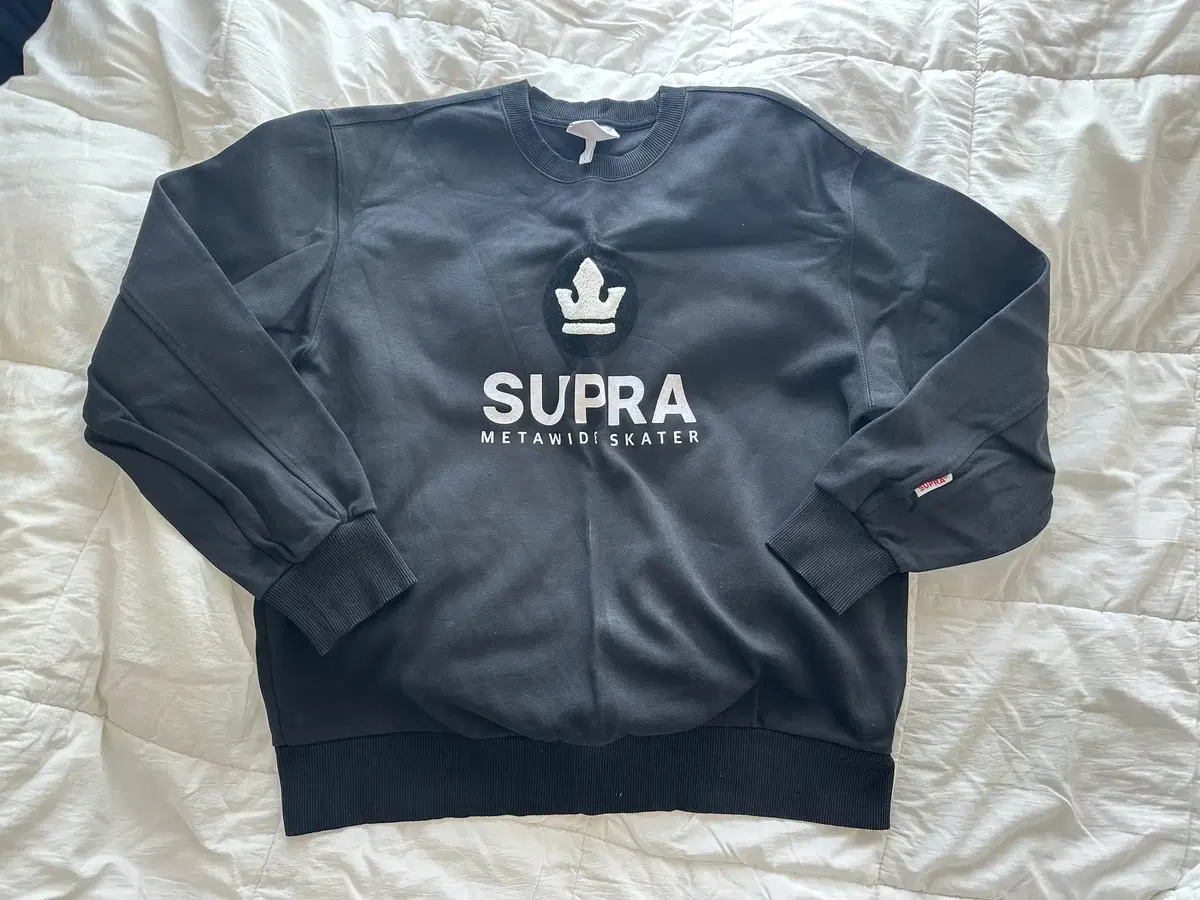 SUPRA 검정 맨투맨 1회착용 L